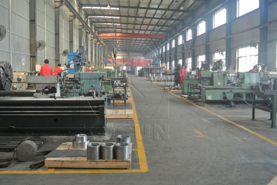 Field picture of KOSUN Jingwei Solids Control Equipment Factory